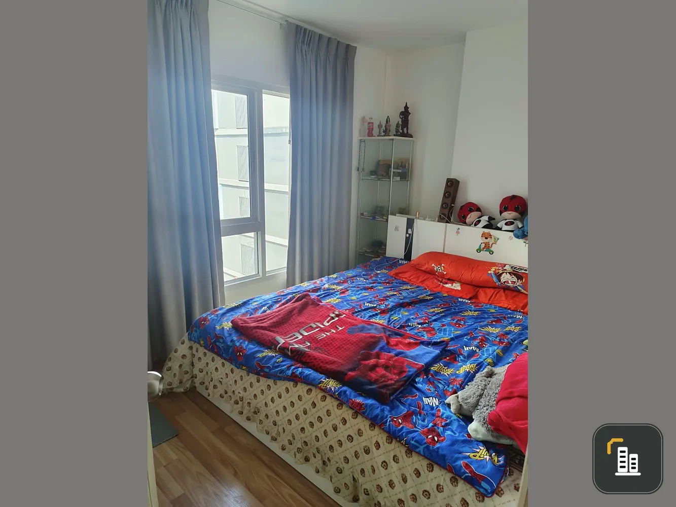 For sale: The One Plus Srinakarin, simple decorated room. There is a usable area. Fully furnished Good like this, reserve now.