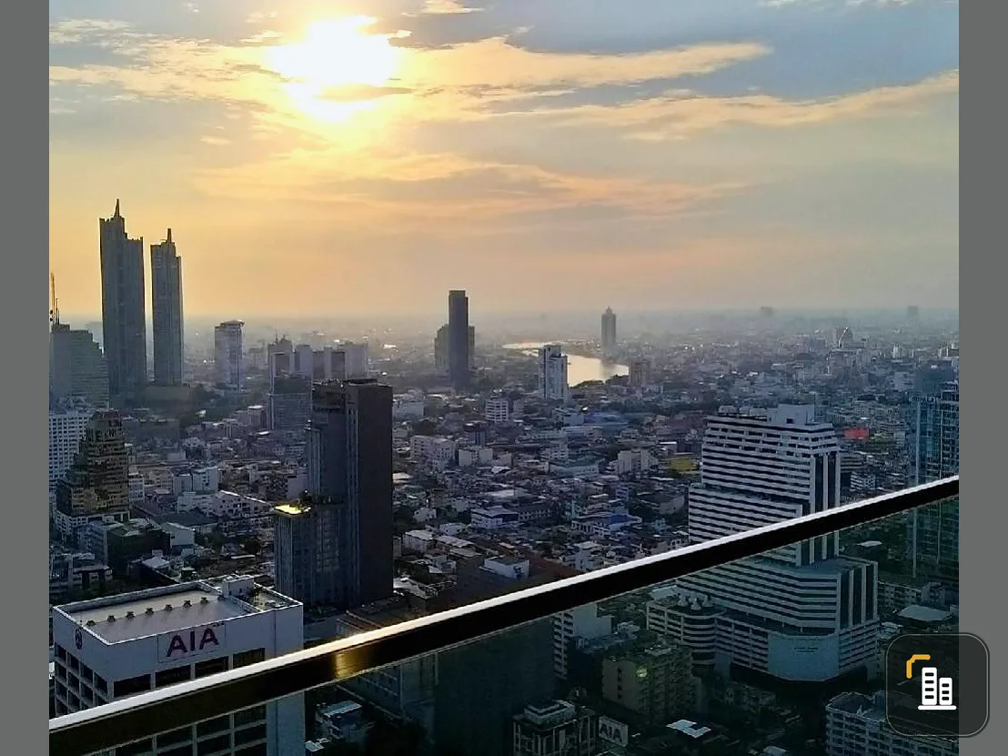 Condo for sale, Ashton Silom, 43rd floor, view of Mahanakhon building and Icon Siam. Hurry and become the owner here.