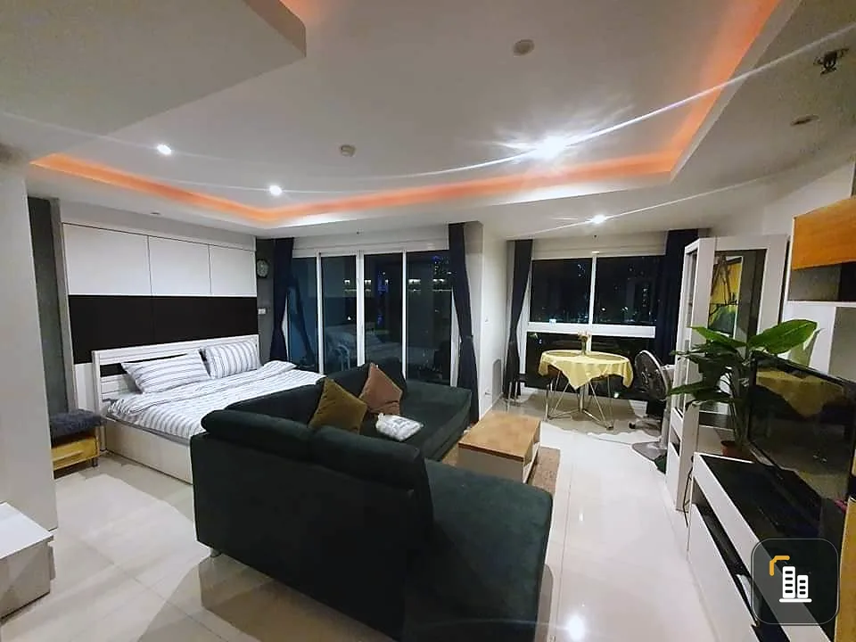 For rent: Avenue Residence (Central Pattaya), room ready to move in. Good furniture Just come and move in.