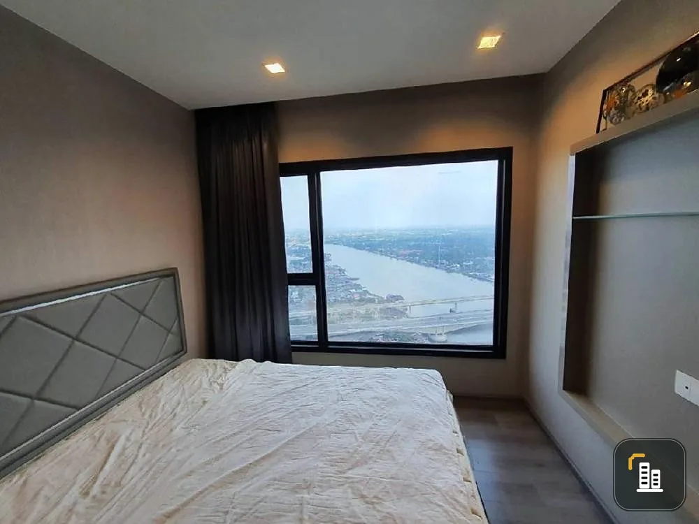 The Politan Rive for sale, high floor, full view of the Chao Phraya River, great price, reserve and you won't be disappointed for sure.