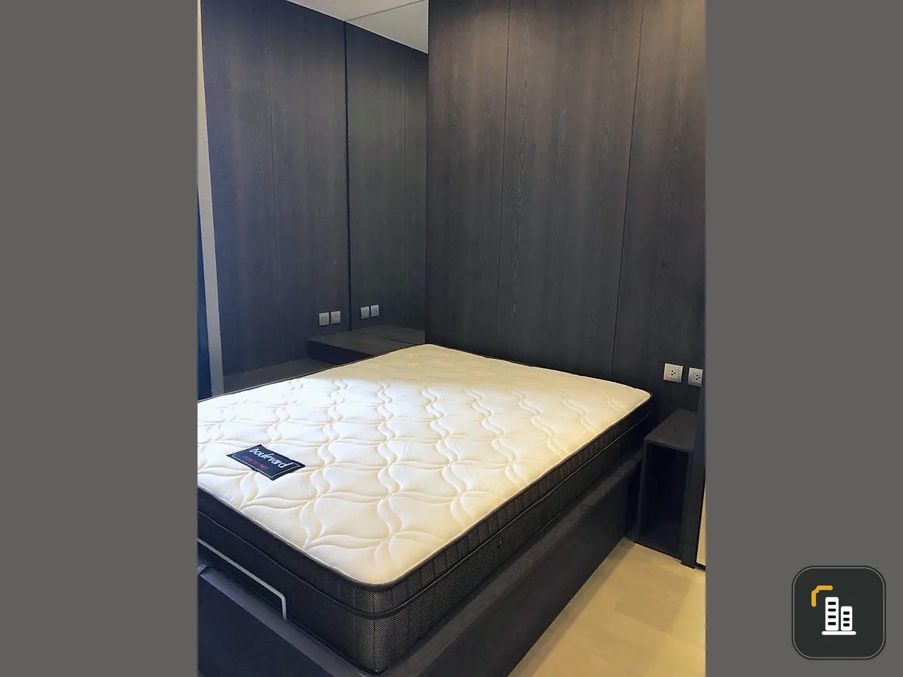 Condo for rent, Ashton Asoke, spacious room, coffin view, no buildings blocking it. Fully decorated and ready to move in Hurry and move here quickly.