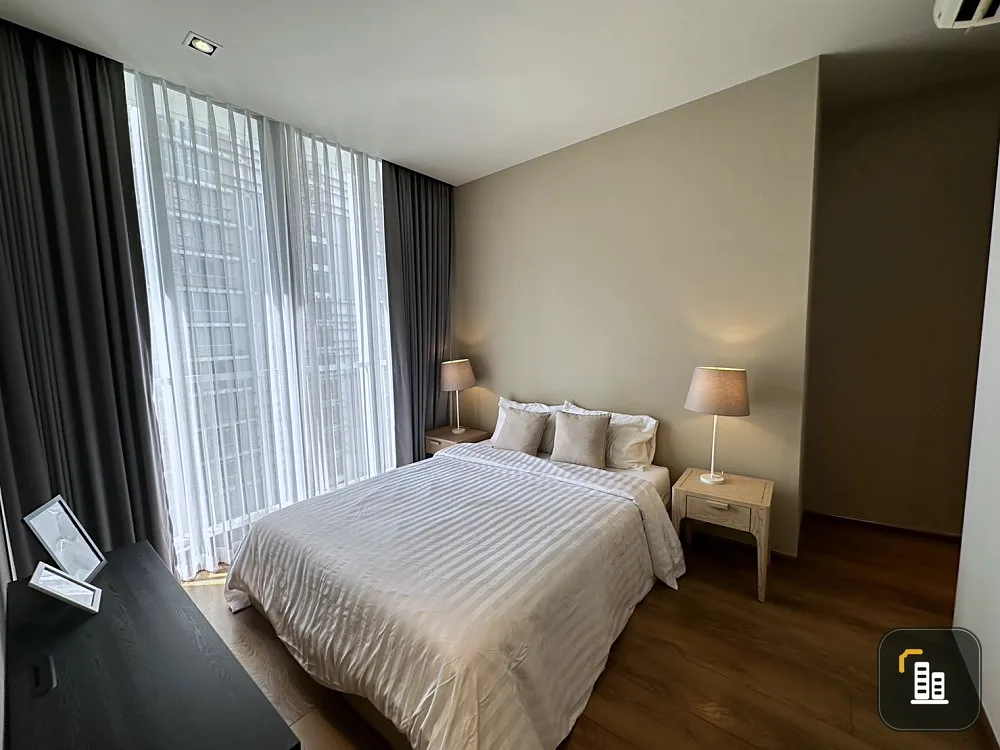 Condo for rent, Park 24 Origin Phrom Phong, high floor, good view, fully furnished, very good location.