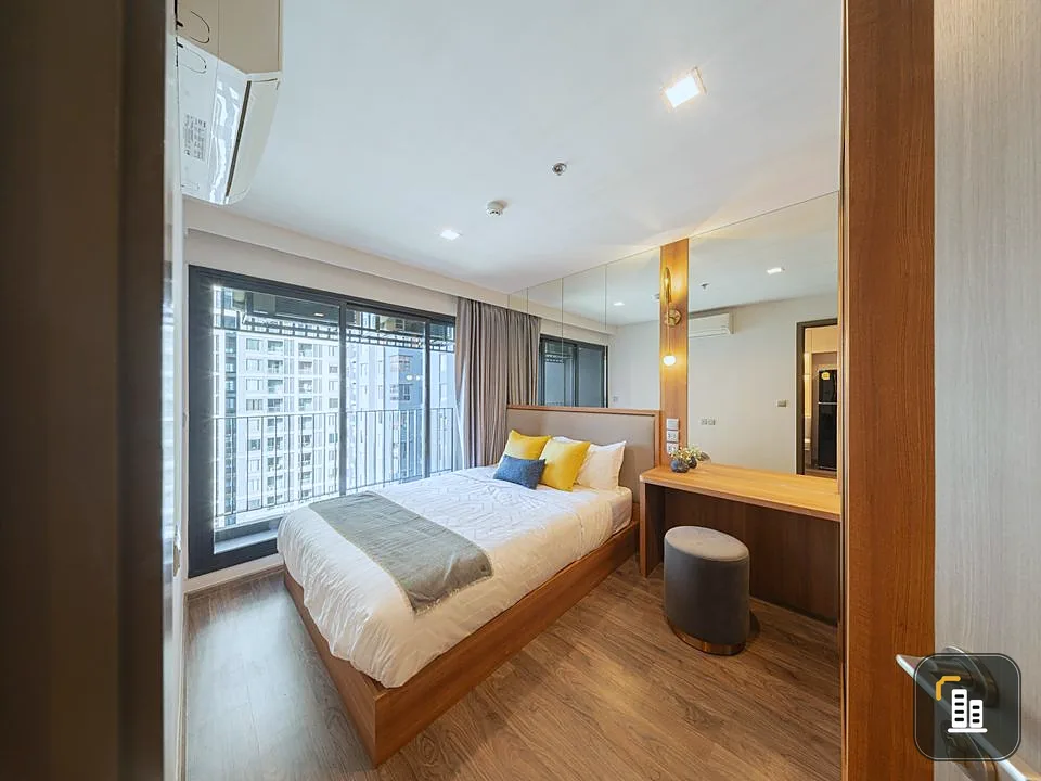 Condo for rent, Life Ladprao Valley, nice decorated room, high floor, good view, complete amenities, move quickly.