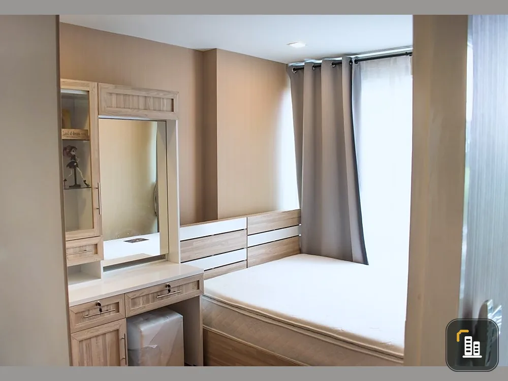 For sale: Airlink Residence Romklao, 2nd floor, complete with furniture and electrical appliances. Buy now, urgent.