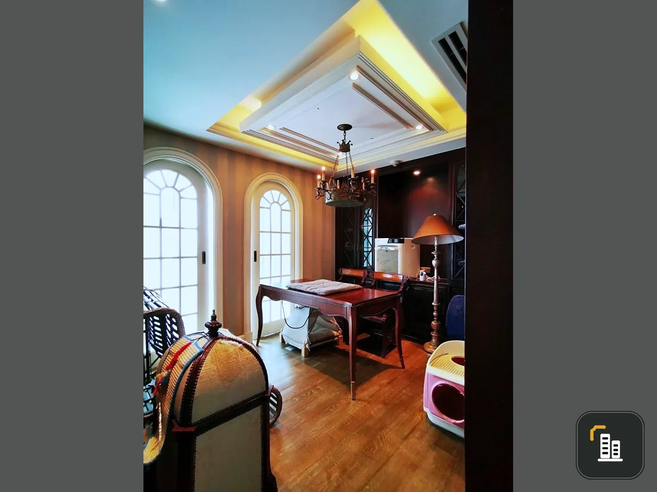 Urgent for sale, The Pano, 3 bedrooms, 41st floor, full built-in, luxurious room, nice to live in. Hurry and reserve now, don't wait.