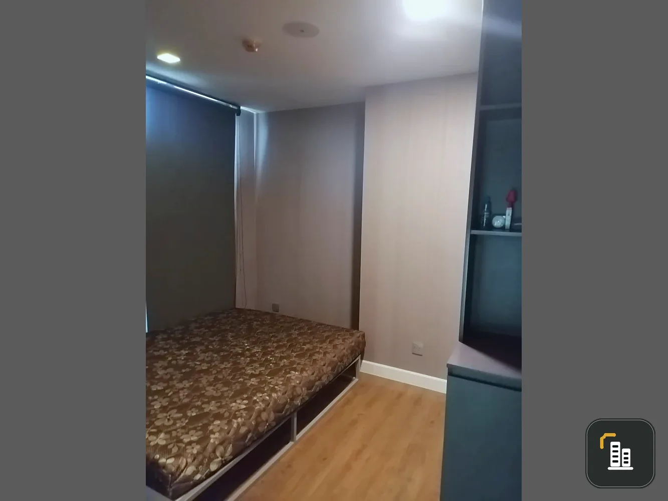 Esta Bliss for sale, top floor, corner room, pool view, fully furnished, good price, don't just look, hurry and reserve now.