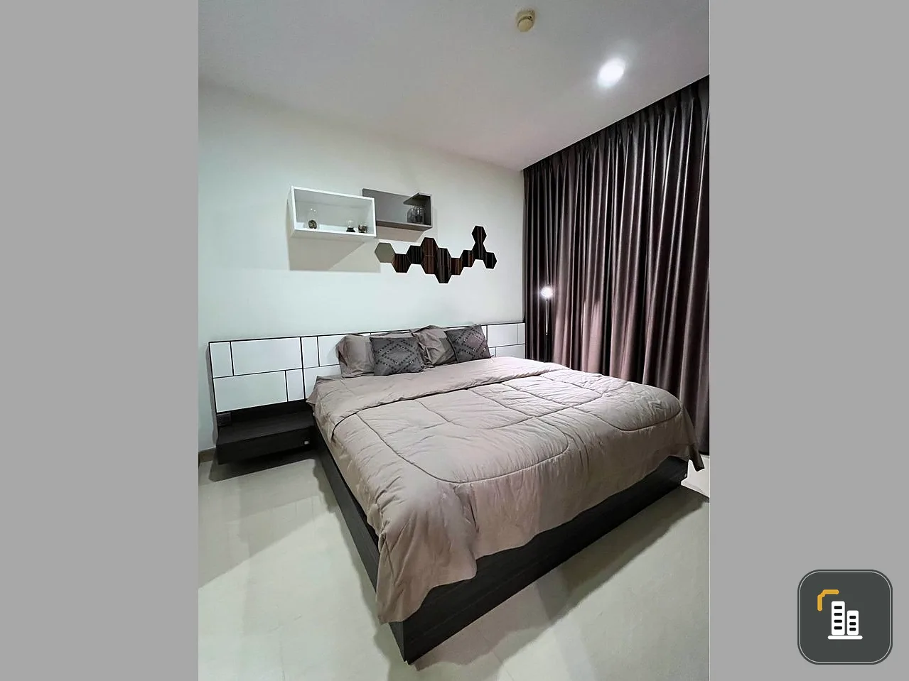 Condo for rent, The Riviera Wongamat Beach (North Pattaya), decorated in Modern Style, ready to move in, book now.