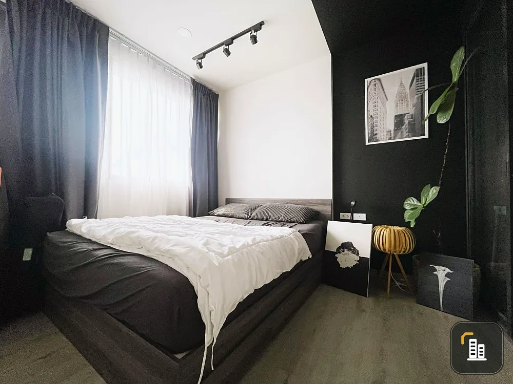 For sale Philo Lat Phrao 18, corner room, city view, decorated in tone control, looks stylish and very livable. Make a reservation and you definitely