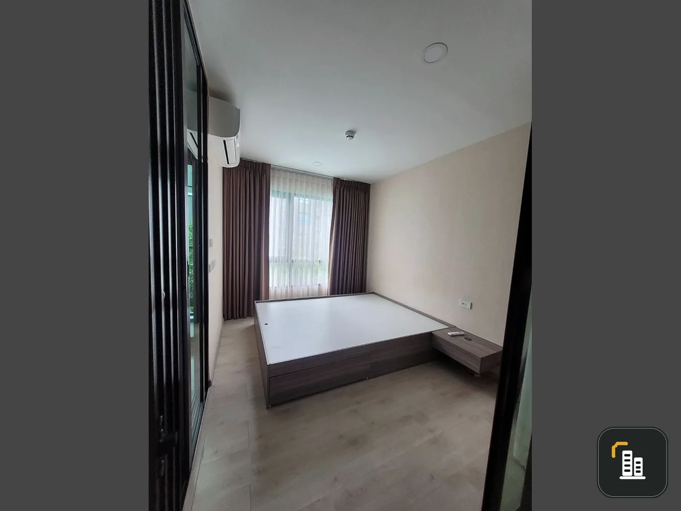 For sale: The Origin Sukhumvit 105, swimming pool view, has a walk in closet, fashion lovers shouldn't miss it. Hurry and reserve before it slips away