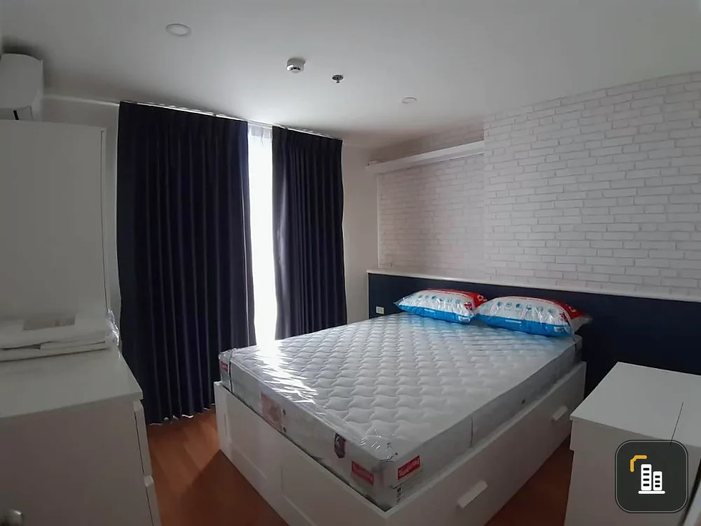 For sale: The Selected Kaset-Ngamwongwan. Decorated room ready to move in Fully furnished Complete electrical appliances. Book now.