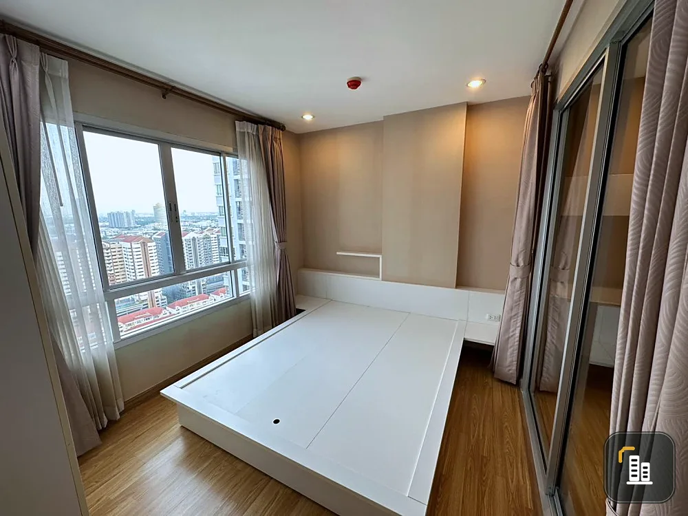 For sale: The Trust Residence Ratchada-Rama 3, high floor, beautiful view, corner room, privacy. Hurry and reserve now.