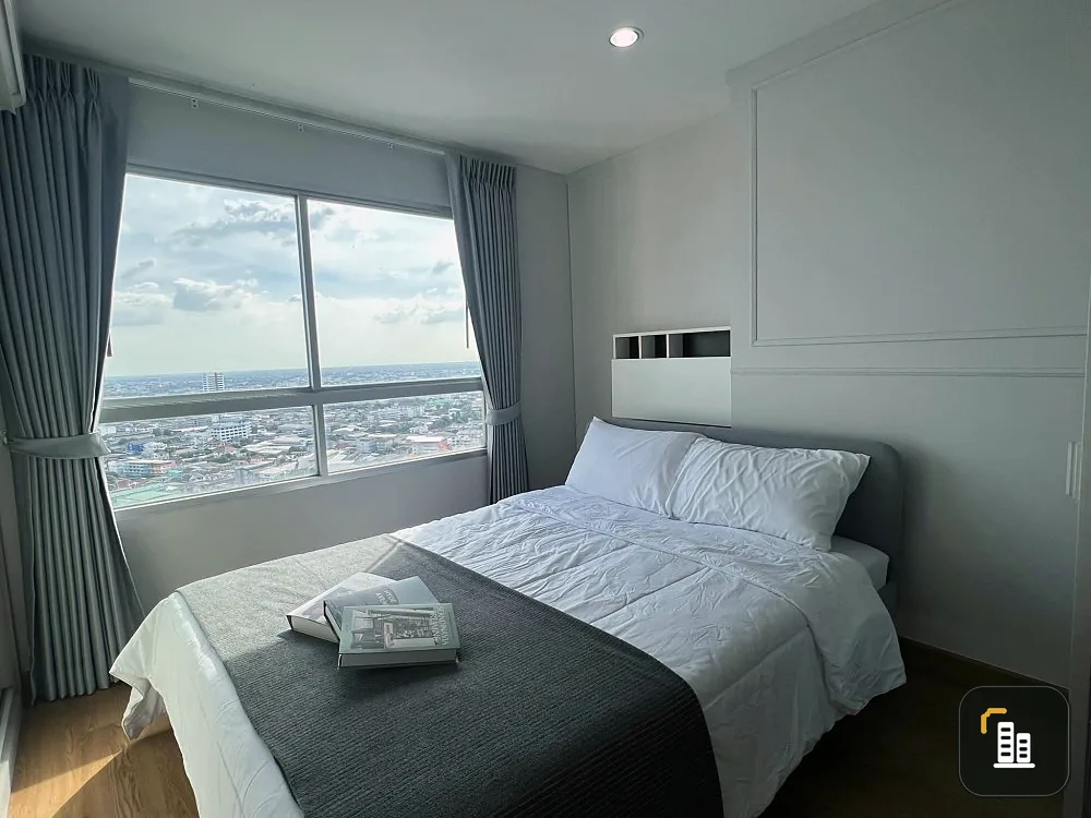 Condo for sale Lumpini Place Suksawat - Rama 2, corner room, built-in decoration, high floor, reserve first, own it now.