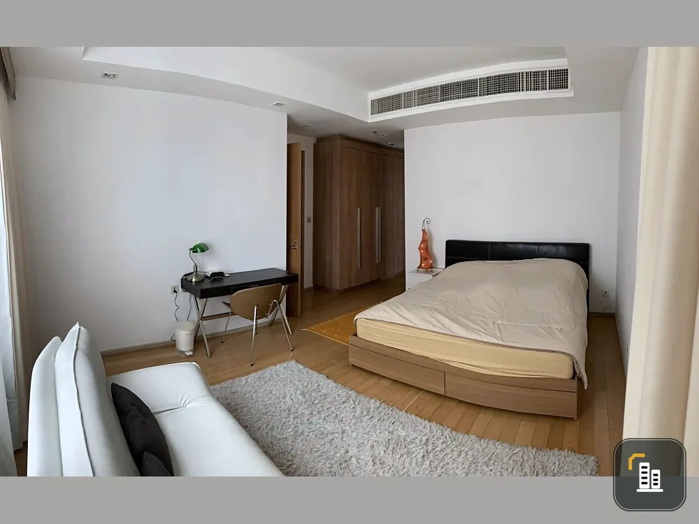 Condo for rent, Prive by Sansiri, decorated with built-ins, corner room, very private, ready, hurry and reserve now.