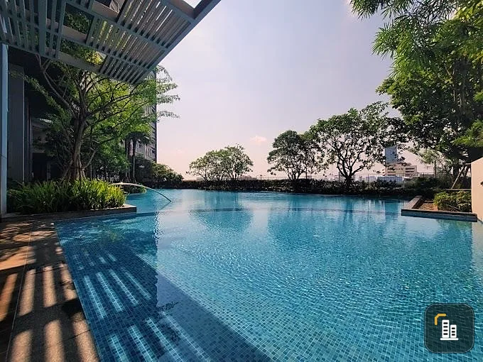 Condo for sale, The key Sathorn-Charoenrat, 9th floor, comes with full furniture. If you don't reserve, you will regret it.