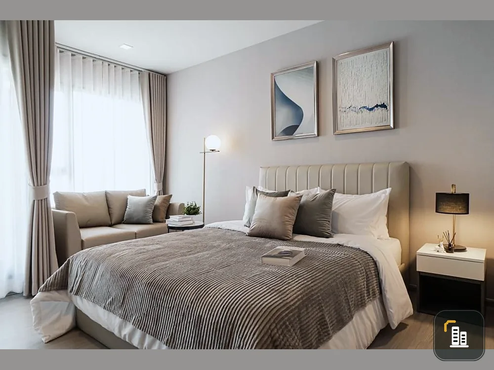 For rent: Life Asoke-Rama9, nice decorated room, high floor, good view, great price. If you miss it, you'll regret it later.