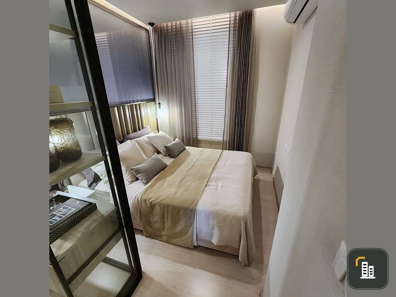Down payment for sale, New Noble Ratchada - Lat Phrao, high floor, north direction, open view, no block view, reserve first, get first.