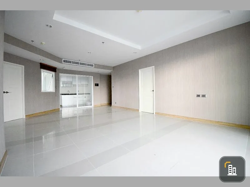 ** Condo for sale Supalai Wellington ** Condo in the heart of the city, convenient transportation, affordable price Do not rush to reserve, you will regret it!!