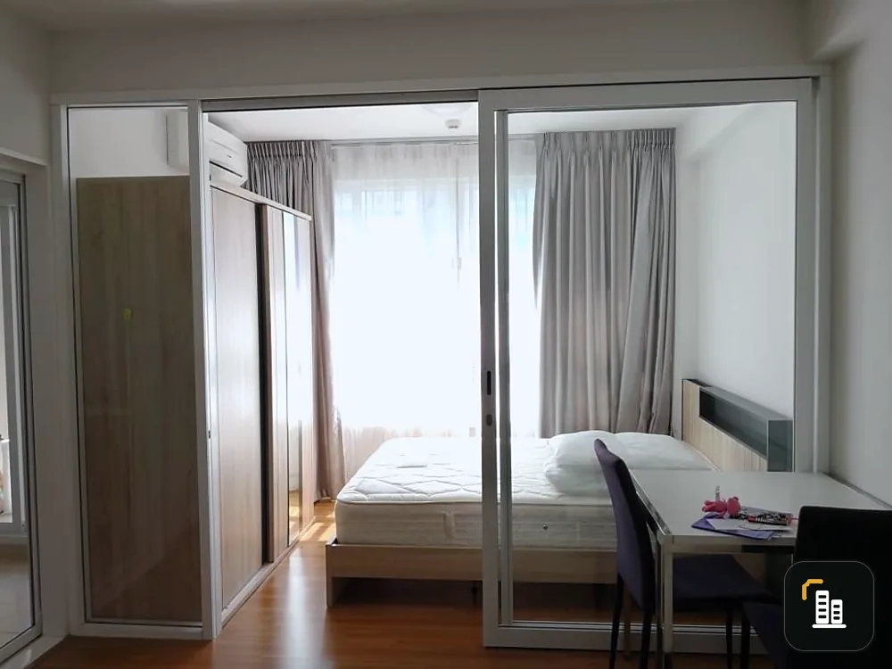 For sale: i-biza Condominium RCA, 12th floor, divided room, fully furnished, all in one place, book now.