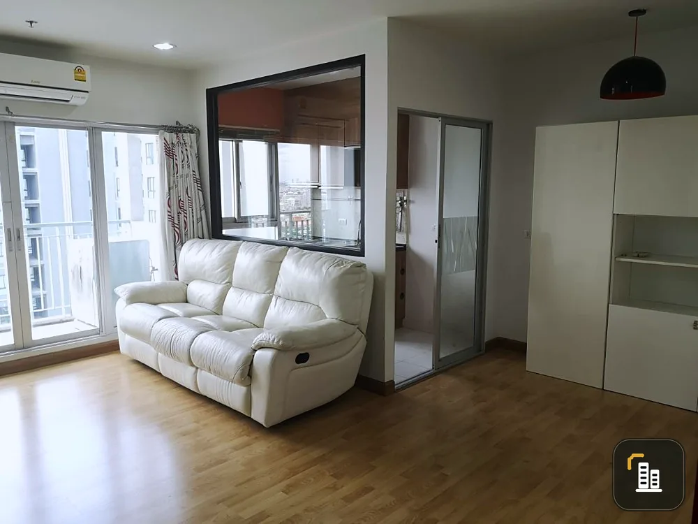 Condo for sale, Grand Park Town, spacious room, 6th floor, corner room, very private, very livable, hurry and reserve it now.