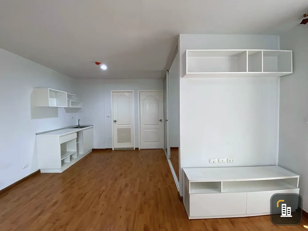 For sale: Tulip Square Om Noi, 2 bedrooms, 1 bathroom, such a good price. You shouldn't miss it at all.