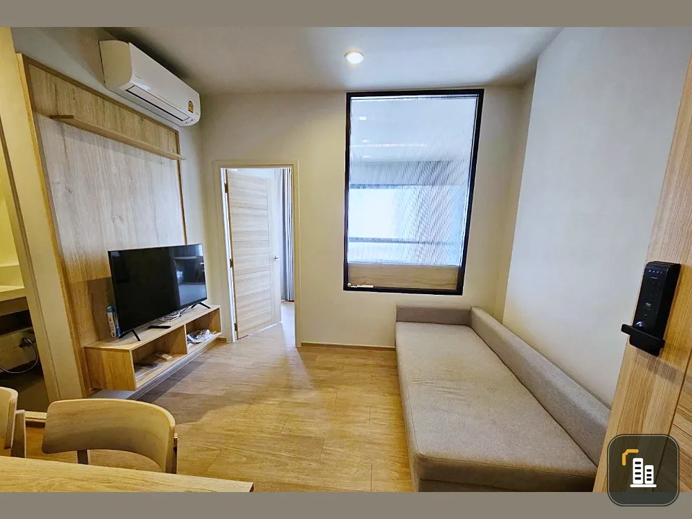 For sale: Common TU, 18th floor, great view, nice decorated room, minimalist, very minimalist, just come and move in.