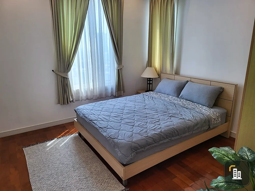 House for rent, Siri Twenty Four, 23rd floor, great city view. Fully furnished With a large sofa, book now.