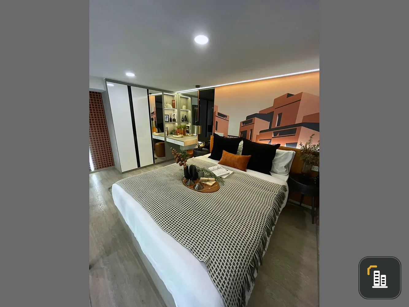 Down payment sale!! Origin Plug & Play Sirindhorn Station Condo, 18th floor, fully furnished, ready to move in! Don't miss out!!