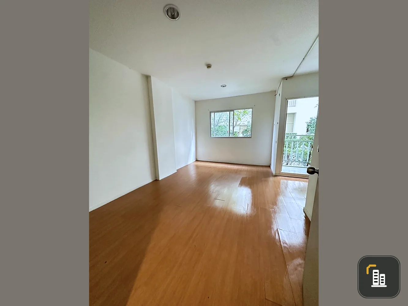 For sale: Lumpini Township, Rangsit, Khlong 1, empty room, good condition, nice to live in. If interested, hurry to reserve and own it.