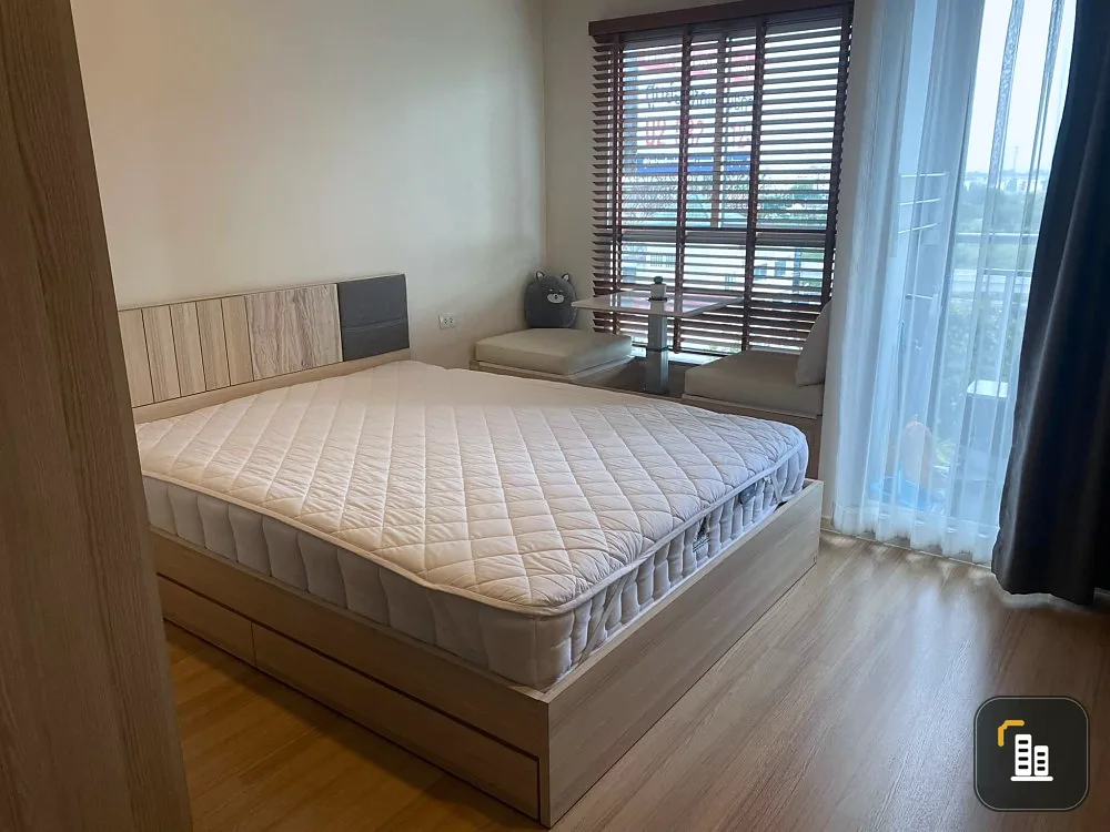 For rent, Lumpini Ville Chaengwattana, Pak Kret Station, corner room, privacy, good price, book quickly before you miss out.