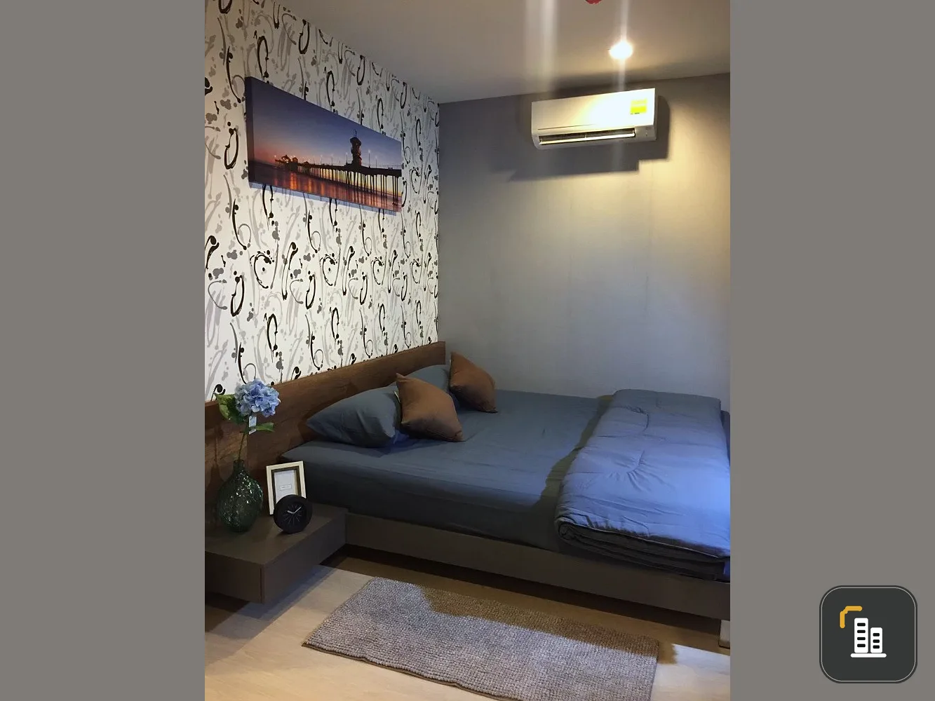 For rent: Rhythm Sukhumvit 36-38, 8th floor, corner room, beautiful view, fully furnished, ready to move in. Book now, don't miss it.