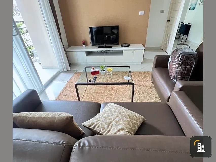 For sale: Paradise Park Jomtien Resort (Jomtien). Lots of usable space, comfortable sofas, and built-ins. Book now.