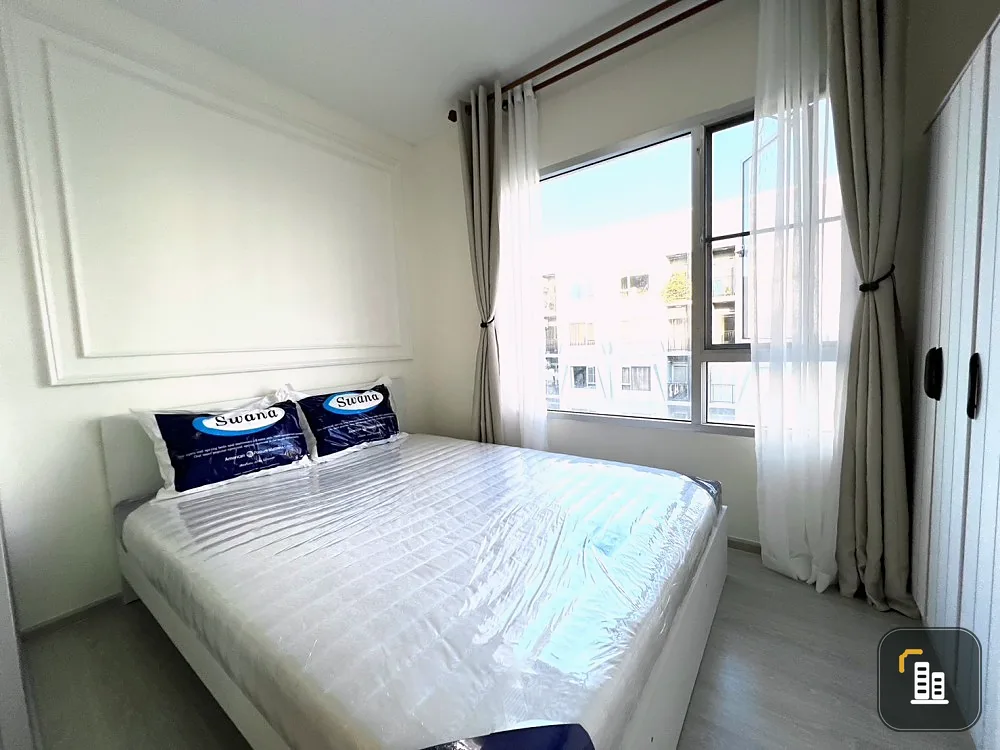 For sale: Plum Condo Extra Rama 2, 7th floor, nice room, decorated in soft tones, gentle price. If interested, reserve now.