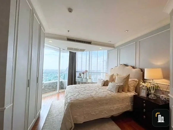 For sale: My Resort @ River, 19th floor, spacious room, fully furnished, ready to move in. Reserve quickly.