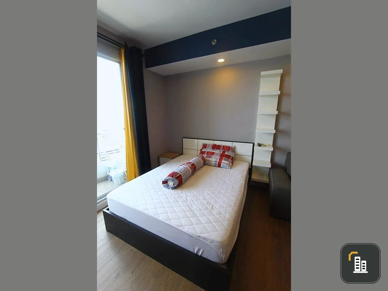 For rent!! Supalai River Place Condo, beautiful room, 15th floor, Asiatique The River Front view, hurry and reserve now!!