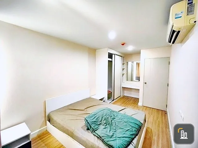 For rent, Condo Sammakorn S9 Condominium, 4th floor, room ready to move in, low price, easy on the wallet, if you don't reserve, make a big mistake.