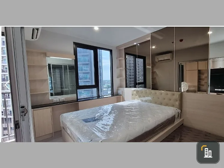 Condo for sale, The Parkland Phetkasem 56, fully furnished, just carry your bags and move in. Hurry and become the owner.