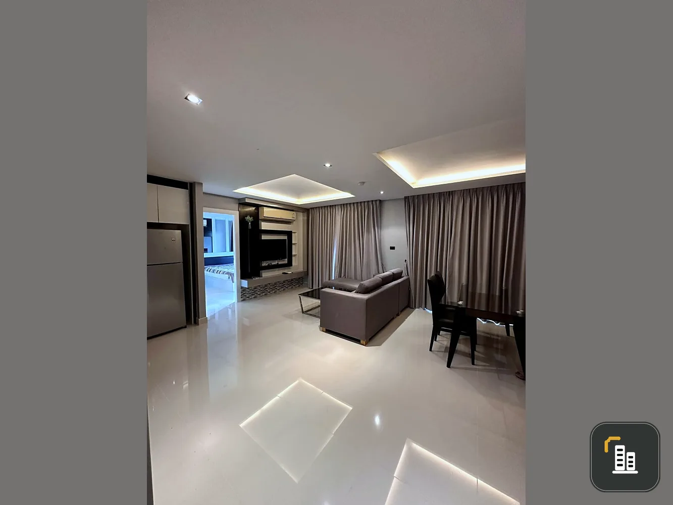 Condo for sale, The Blue Residence (Jomtien), built-in, very spacious, so livable, reserve now.