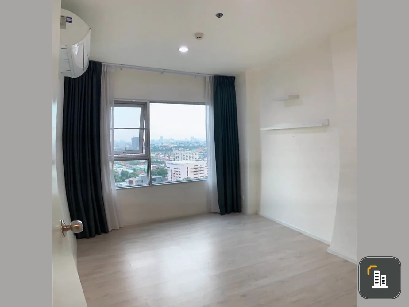 Condo for sale, Aspire Sathorn-Tha Phra, empty room, north direction, this good, you need to hurry.