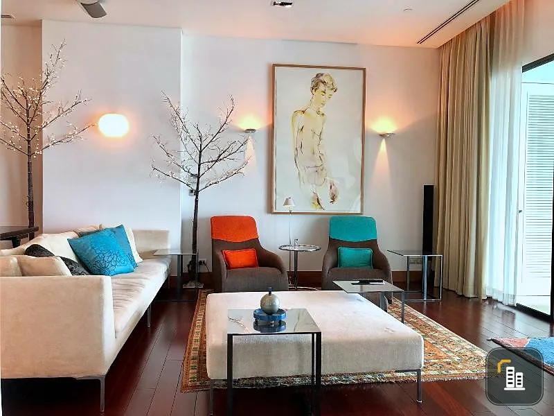 For rent!! Le Raffine Sukhumvit 39, beautiful room, fully furnished, convenient travel, hurry and reserve now!!