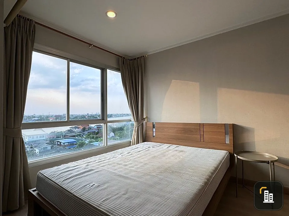 For sale or rent Lumpini Ville Nakhon In-Riverview. The view of the Chao Phraya River is very beautiful. Make a reservation and you won't be disappoin