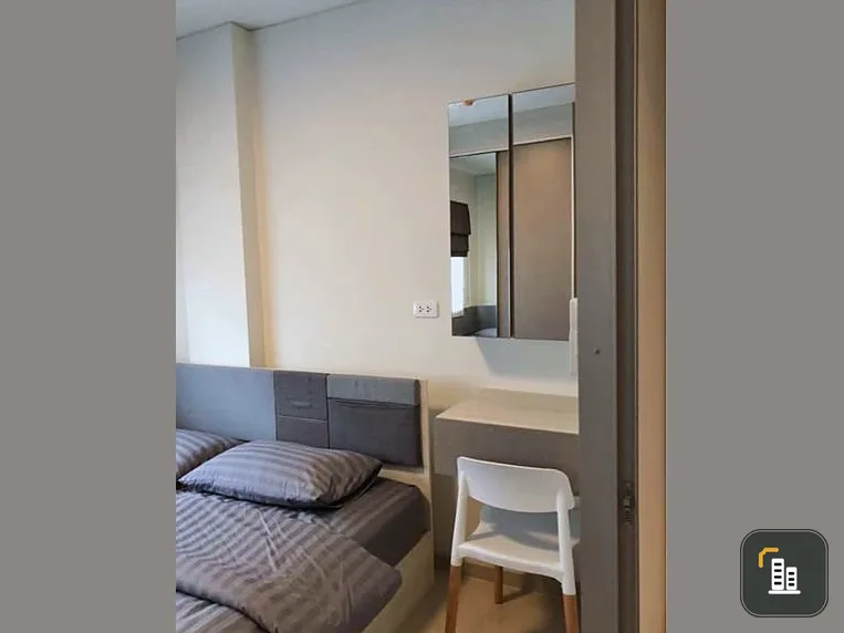 For rent, The Niche ID Seri Thai, room decorated simply. You can move in now. Complete set of furniture Good like this, reserve now.