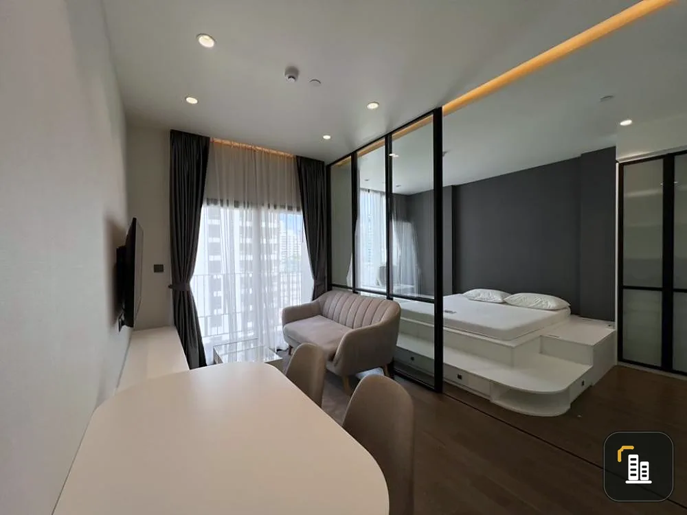 For rent!! Condo Muniq Sukhumvit 23, 10th floor, decorated and ready to move in. Drag your bags and you're ready to move in. Don't miss out!!