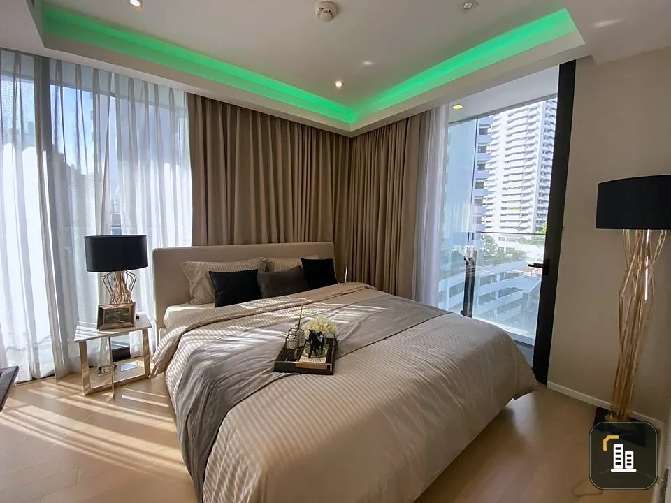 Circle sukhumvit 11 for sale, spacious room, fully decorated with Buit-In, so beautiful and good. If you don't reserve, you'll miss a lot.