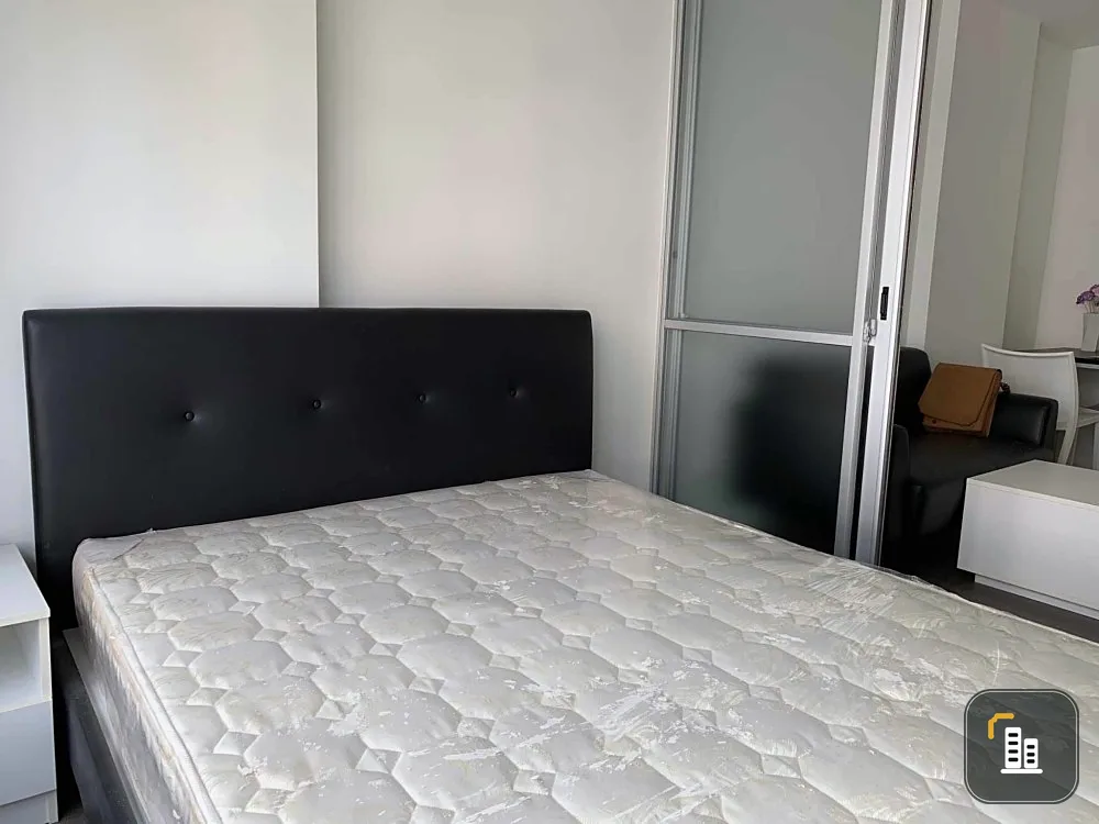 For sale: D Condo Campus Resort Abac Bangna Abac. The room is divided into proportions. Complete with electrical appliances. Reserve now.