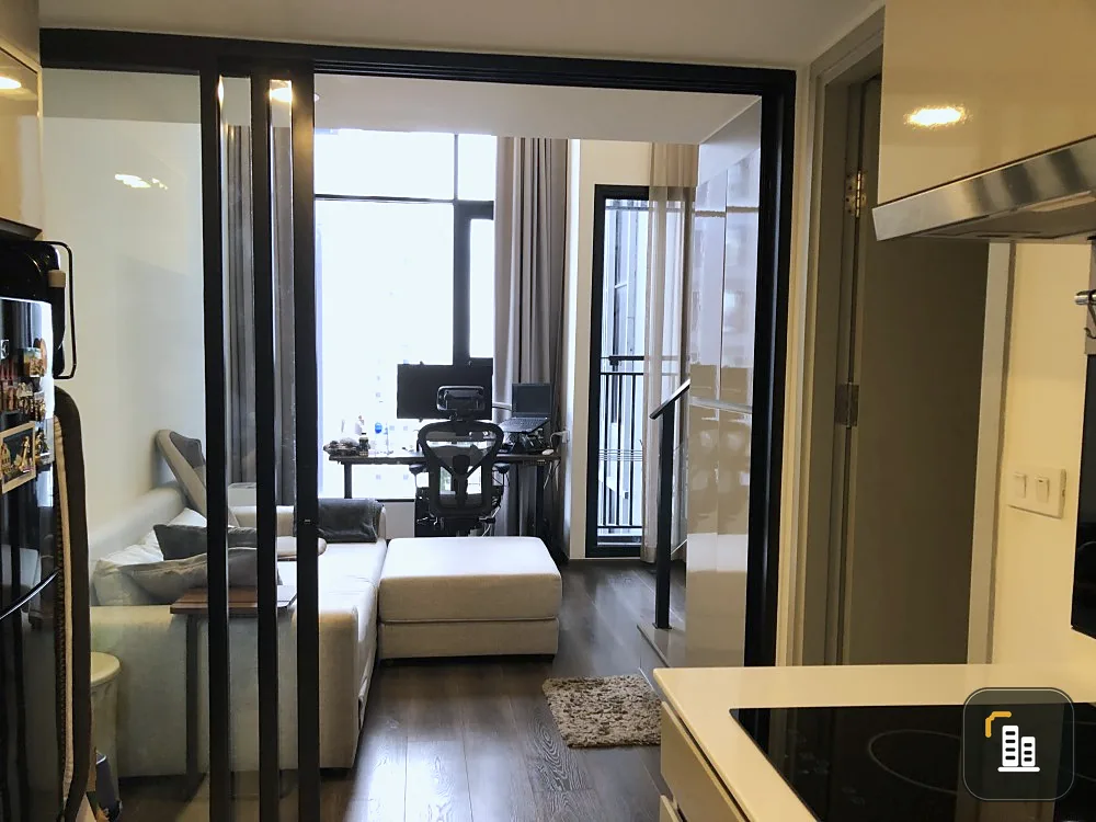Urgent sale!! Condo Knightsbridge Space Ratchayothin, complete equipment. Furniture + electrical appliances ready to move in. Reserve now!!