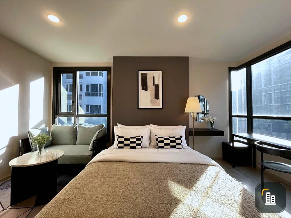 For rent!! Condo XT Huai Khwang, 7th floor, Building B, condo, good location, convenient travel, hurry and reserve now!!