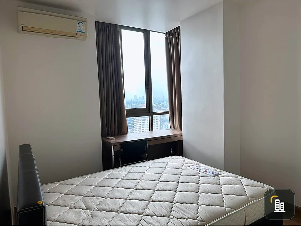 For sale Ideo Mix Sukhumvit 103, 20th floor, beautiful city view. Corner room is very private. Just come and move in.