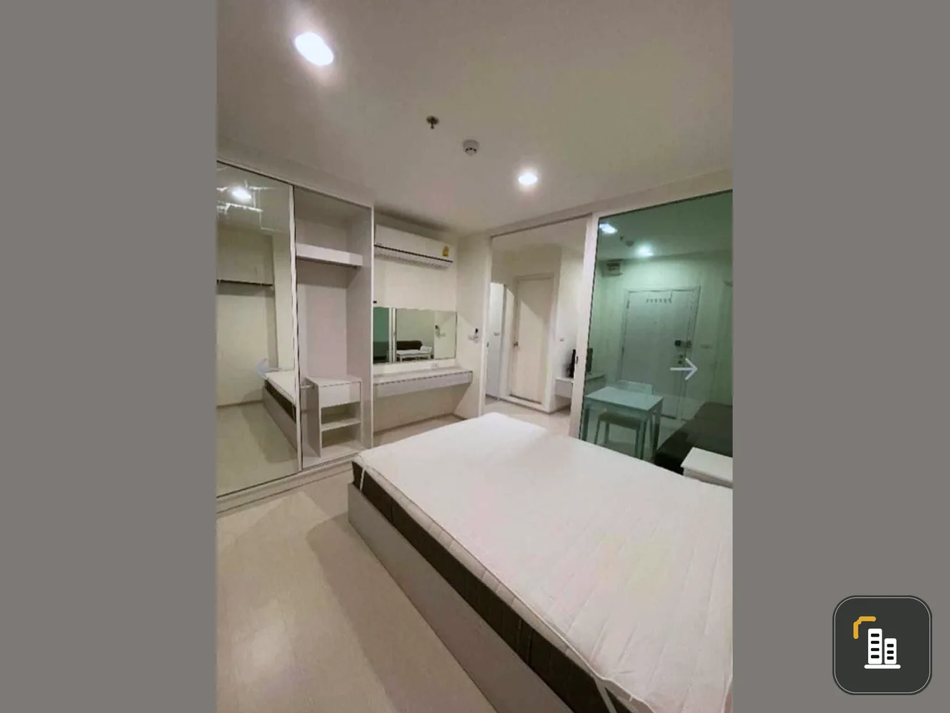 For sale: Aspire Erawan, room ready to move in Fully furnished Complete set of electrical appliances Hurry and reserve quickly.