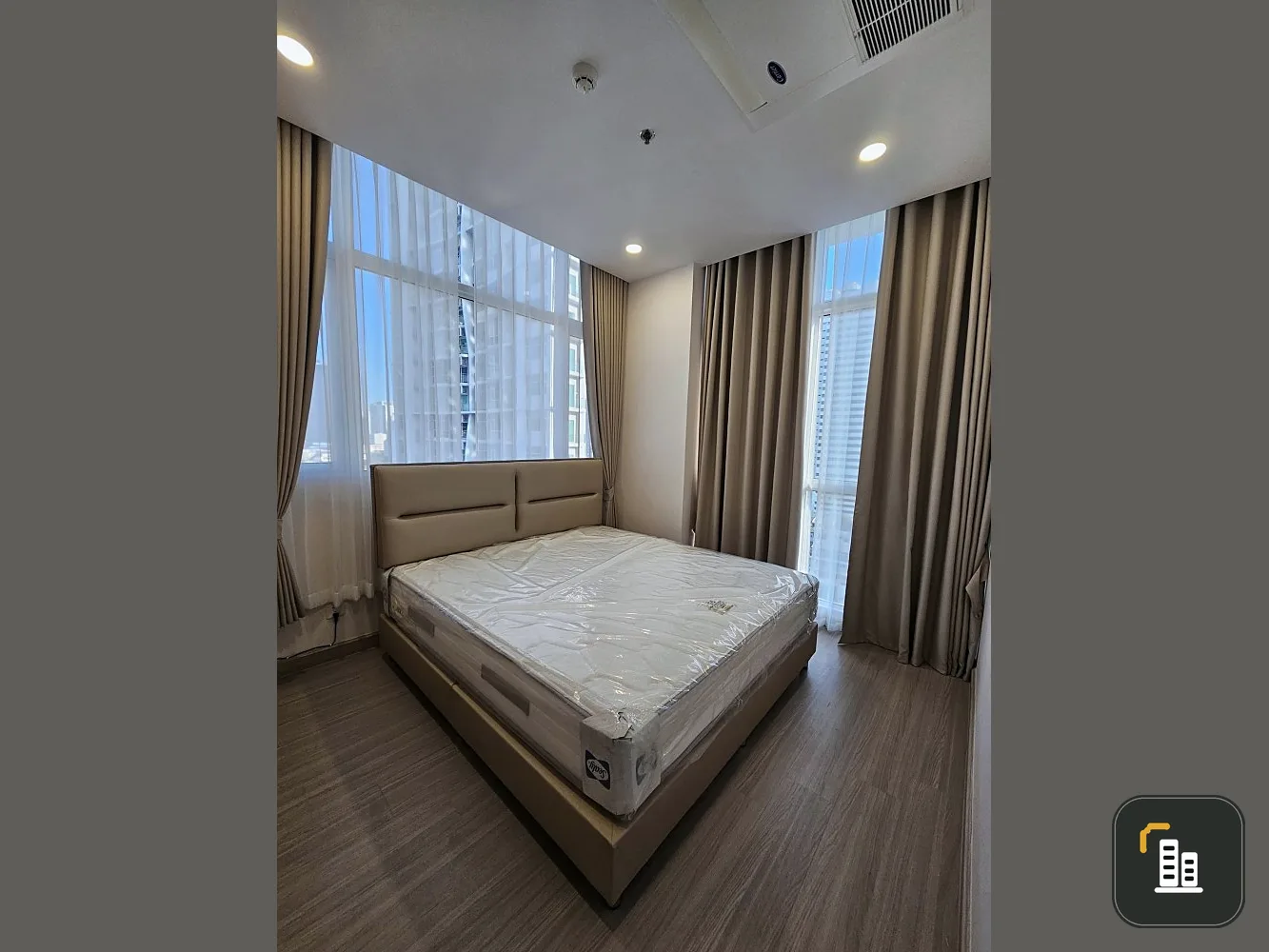 For rent Supalai Premier Si Phraya-Samyan. Built-in decoration Plenty of usable space, fully furnished, don't miss it.
