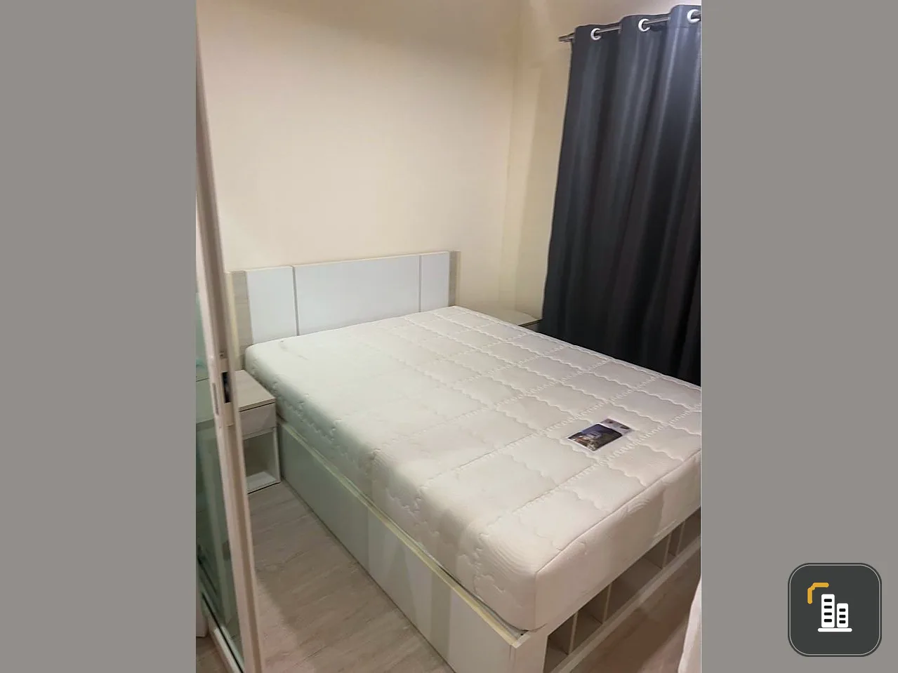 For sale and rent, Aspire Ratchada-Wong Sawang, high floor, nice bedroom with separate kitchen. Don't just look, hurry and book now.